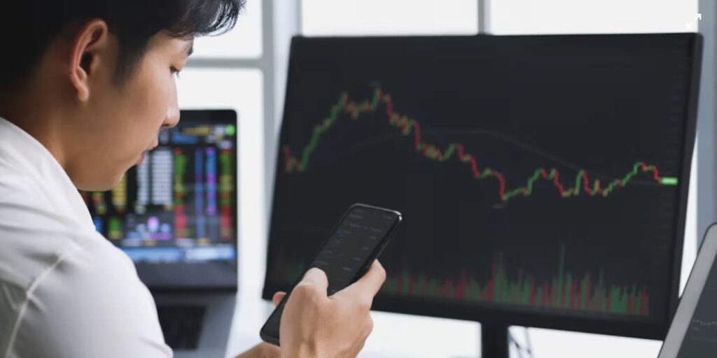 ilustrasi seorang investasi yang membangun portofolio investasi